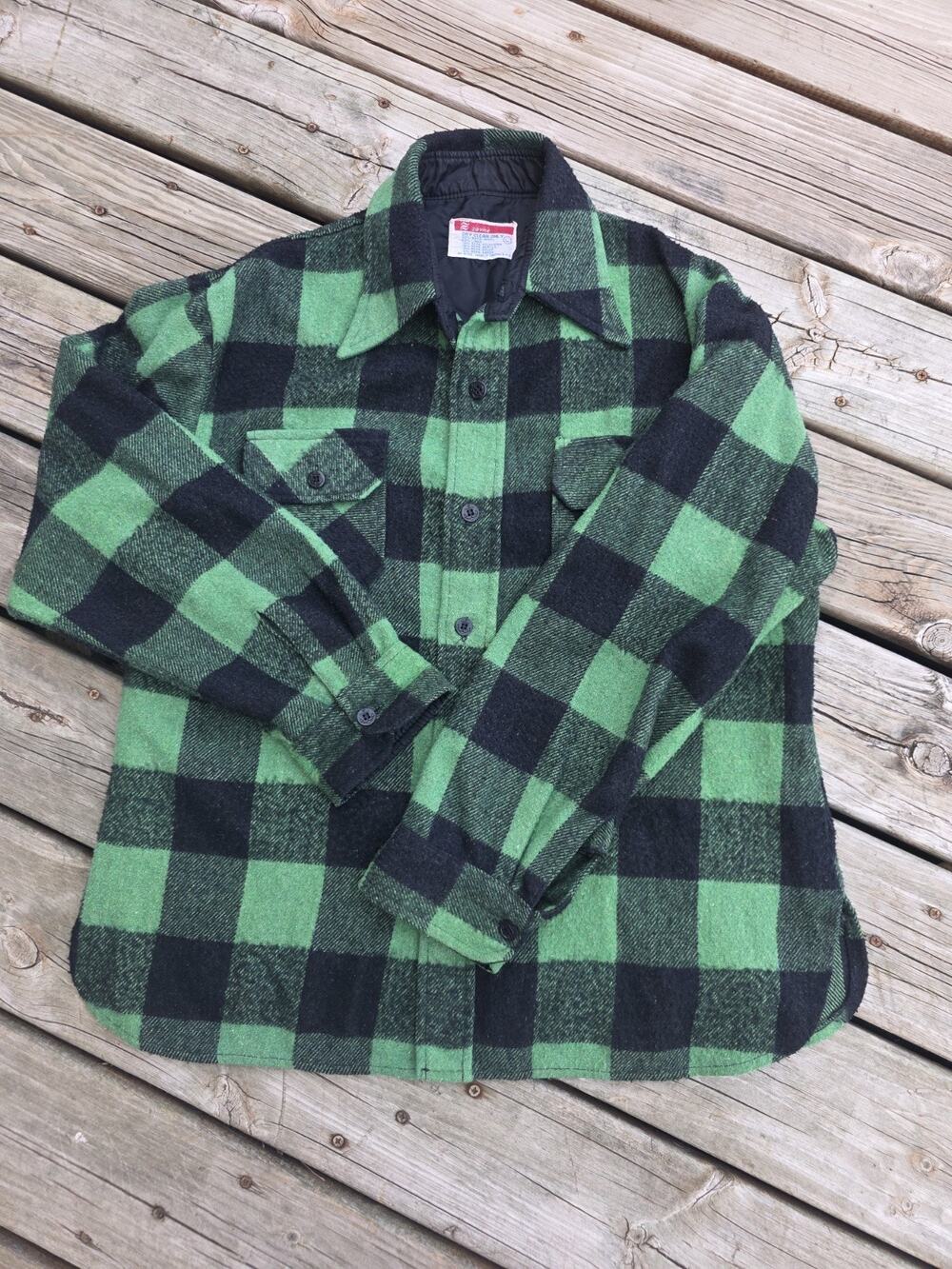 Vintage Zayre Wool Flannel Work Shirt Men’s Size Large Green Black Buffalo Plaid